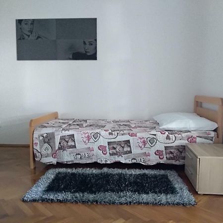 Apartman Lilly Lovran Exterior foto
