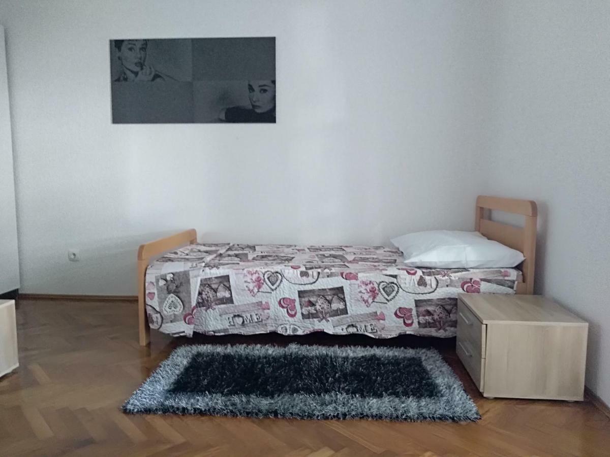 Apartman Lilly Lovran Exterior foto