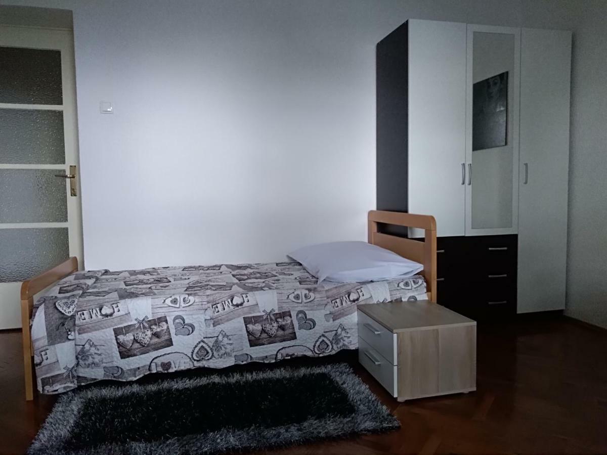 Apartman Lilly Lovran Exterior foto